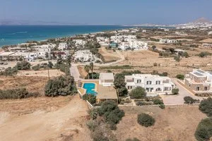 HOTEL PLAKA II – Nasso
