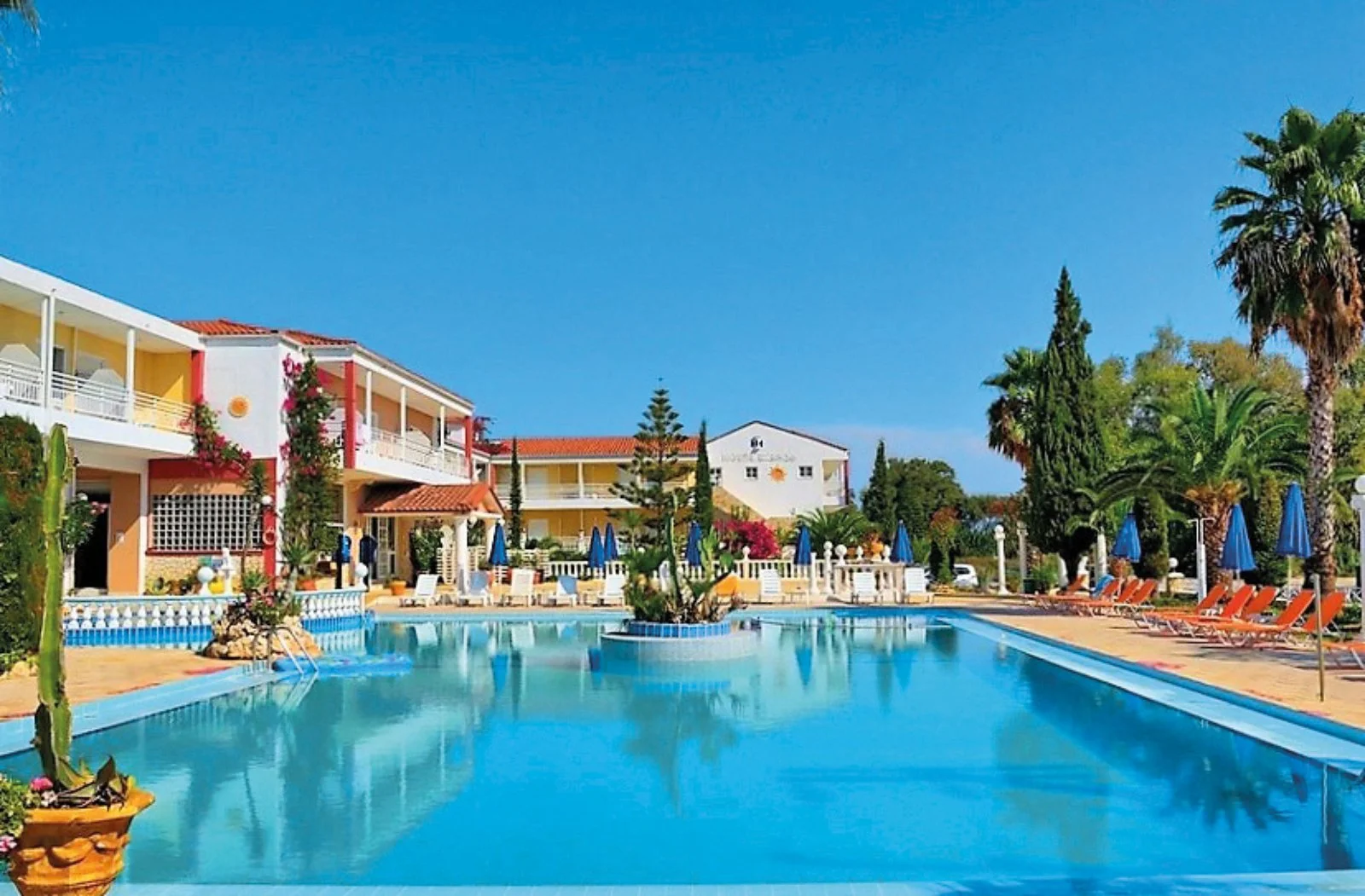 Hotel Ikaros 