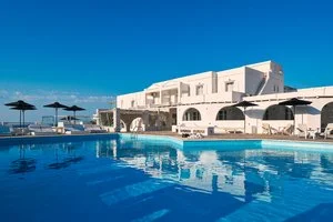 MR & MRS WHITE TINOS – Ormos Agiou Ioanni