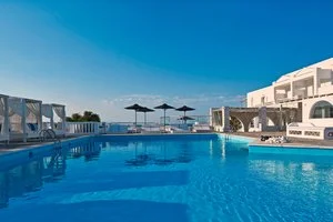 MR & MRS WHITE TINOS – Ormos Agiou Ioanni