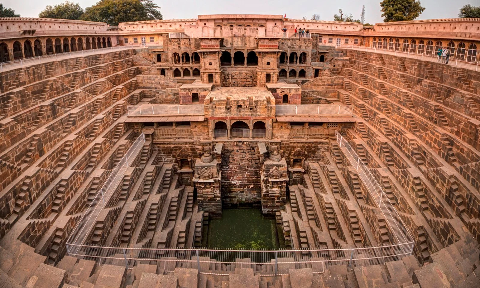 Jaipur - Abhaneri - Fatehpur Sikri - Agra