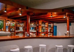 HOTEL BLUU BAHARI – Arkasa