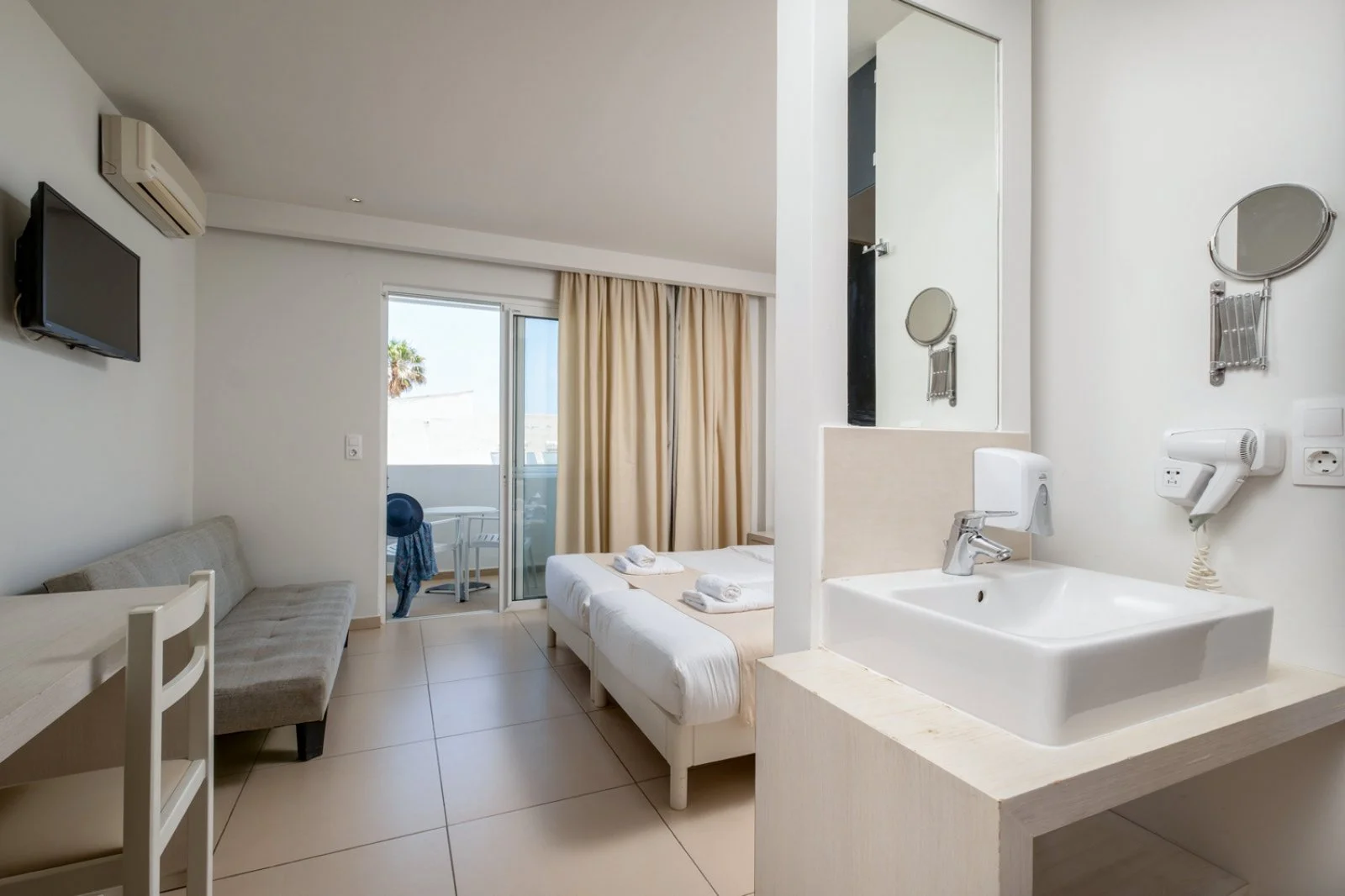 Hotel Dimitrios Beach 