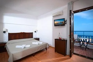 HOTEL HERSONISSOS VILLAGE & BOUTIQUE – Limenas Chersonisou