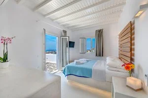 MAKIS PLACE HOTEL – Tourlos