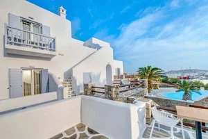 MAKIS PLACE HOTEL – Tourlos