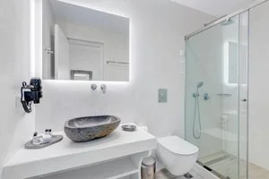 MAKIS PLACE HOTEL – Tourlos
