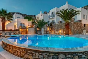 MAKIS PLACE HOTEL – Tourlos