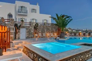 MAKIS PLACE HOTEL – Tourlos