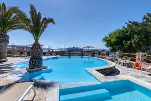 MAKIS PLACE HOTEL – Tourlos
