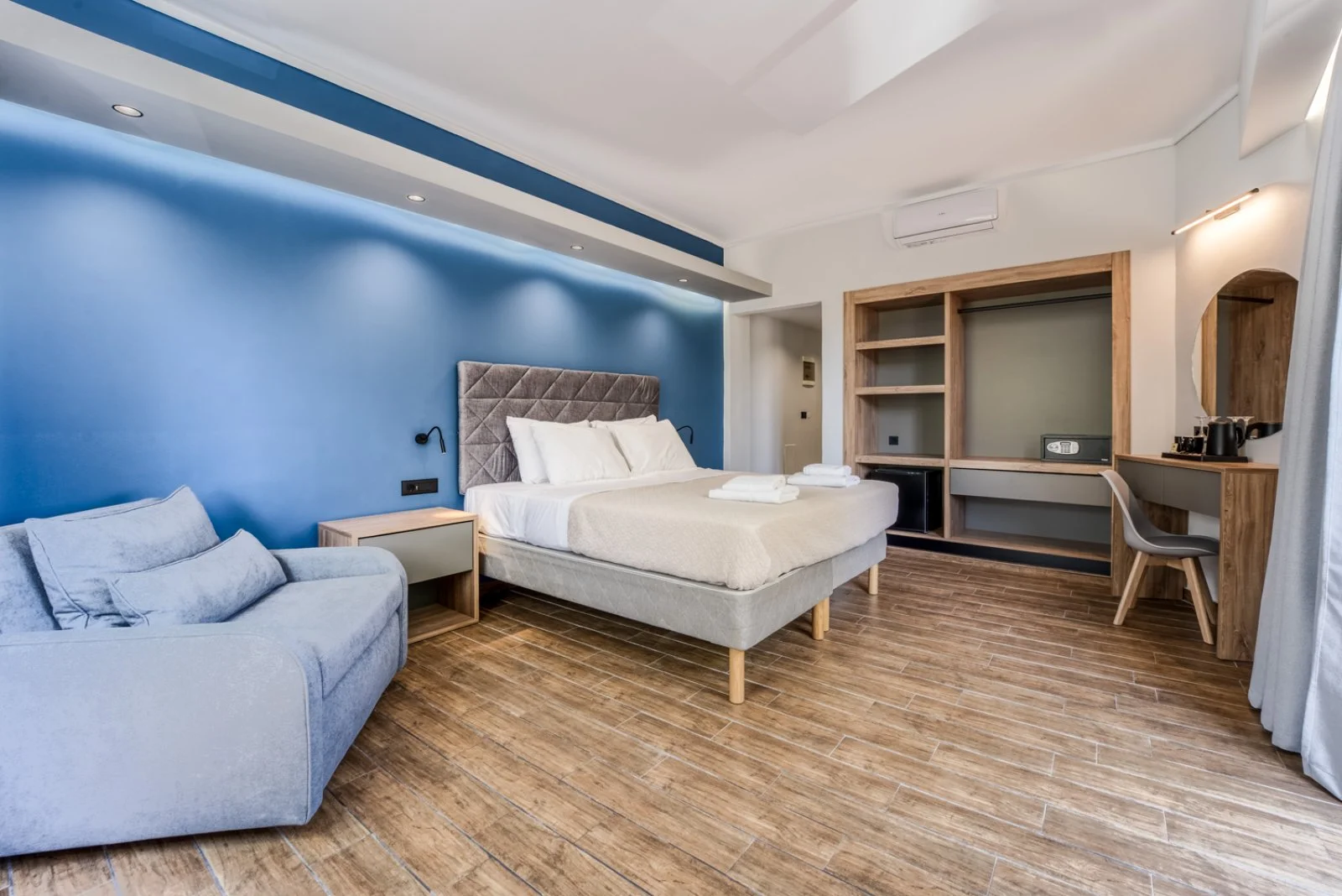 Island City Boutique Hotel 