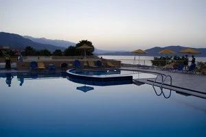 HOTEL KAVROS BEACH – Paralia Kourna