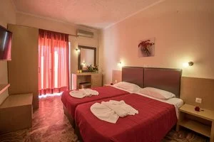HOTEL KAVROS BEACH – Paralia Kourna