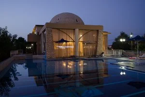 HOTEL KAVROS BEACH – Paralia Kourna