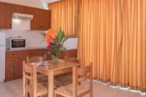 HOTEL KAVROS GARDEN – Paralia Kourna