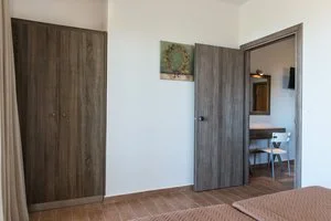 HOTEL GERONA MARE – Gerani