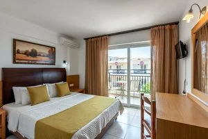 HOTEL MEDITERRANEO – Chersonissos