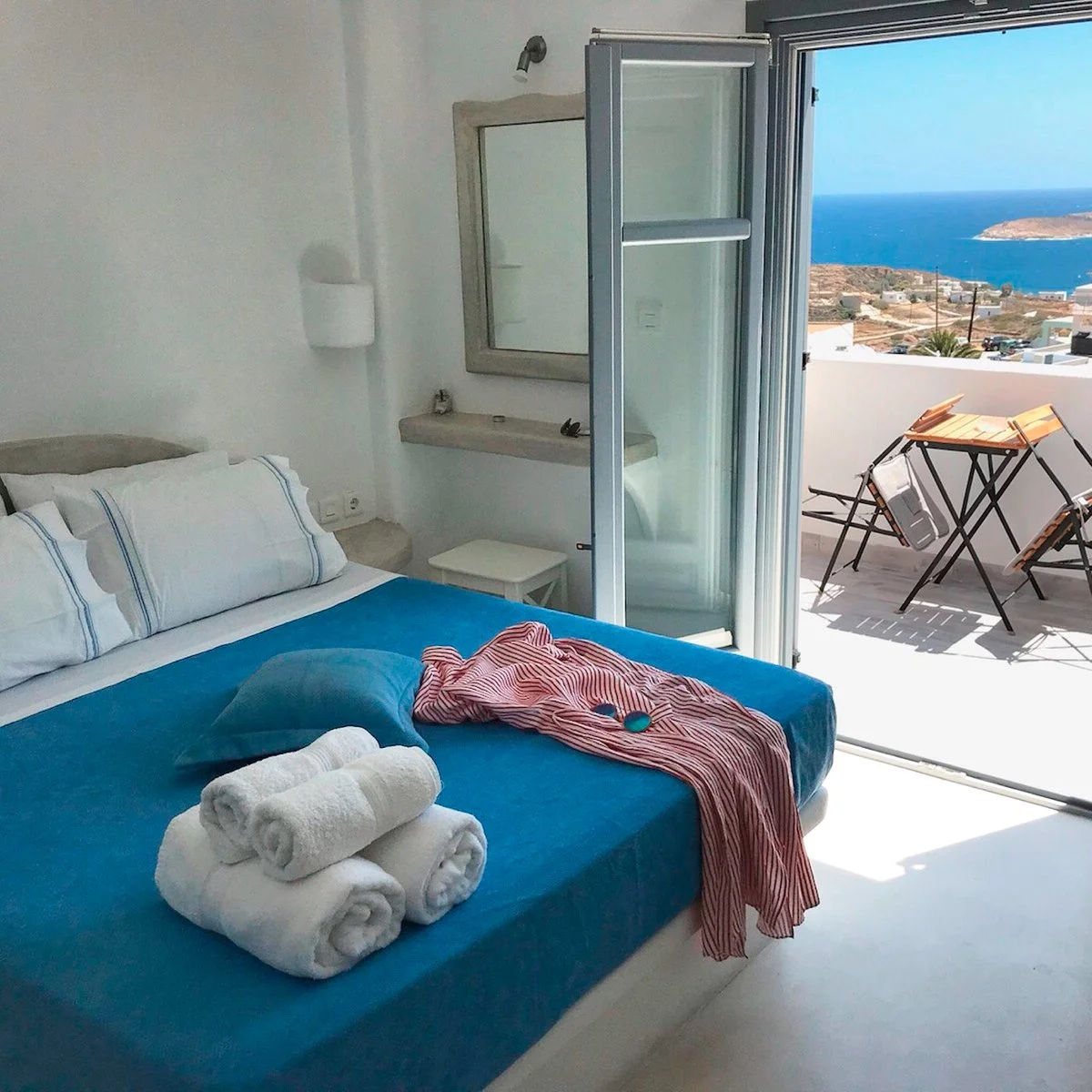 Maikro Parisi Studios 