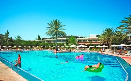 HOTEL CATHRIN – Rodi