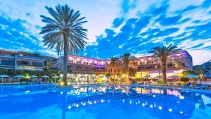 HOTEL CATHRIN – Rodi