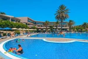 HOTEL CATHRIN – Rodi
