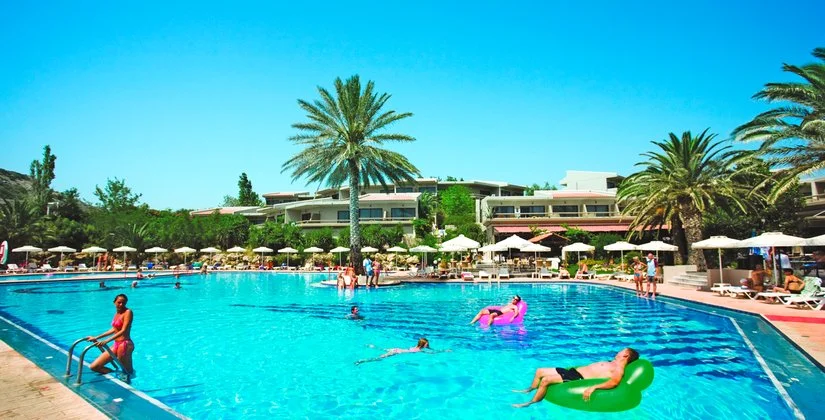 HOTEL CATHRIN – Rodi