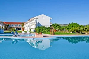 MRS CHRYSSANA BEACH HOTEL – Kolimvari