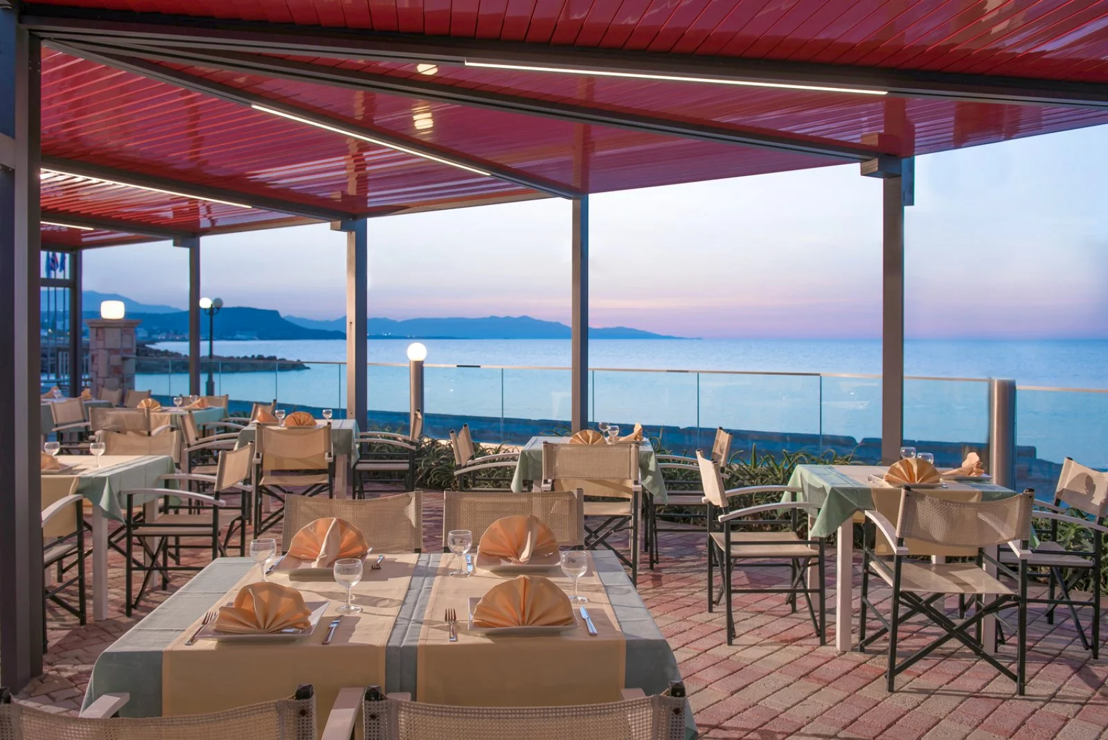 Golden Bay Boutique Hotel 