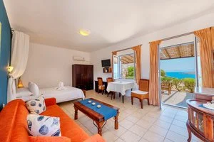 HOTEL SUNRISE BEACH SUITES – Ermopoli