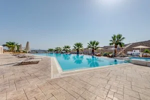 HOTEL SUNRISE BEACH SUITES – Ermopoli