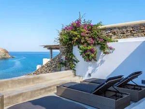 residence vista mare con piscina privata o jacuzzi