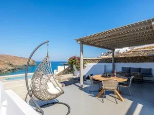 residence vista mare con piscina privata o jacuzzi
