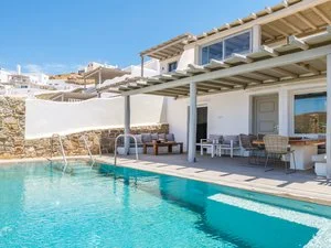 residence vista mare con piscina privata o jacuzzi