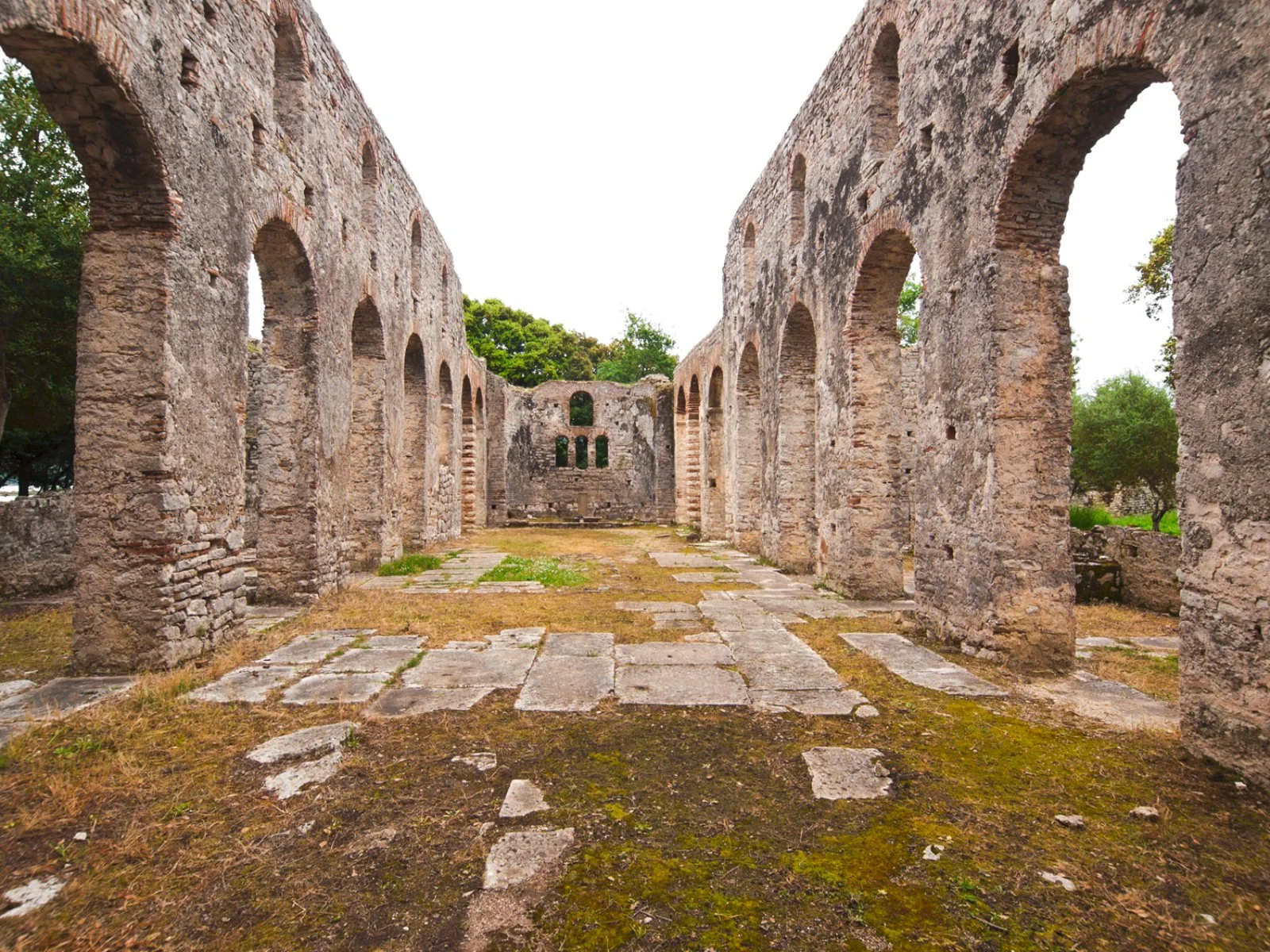 Intour Il Paese Delle Aquile 