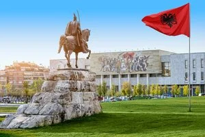 Piazza Skanderbeg - Tirana