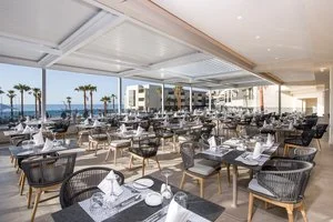 AMIRA LUXURY RESORT & SPA – Adelianos Kampos