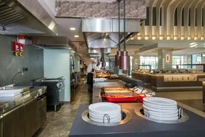 AMIRA LUXURY RESORT & SPA – Adelianos Kampos