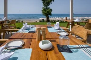 AMIRA LUXURY RESORT & SPA – Adelianos Kampos