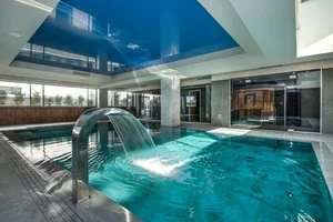 AMIRA LUXURY RESORT & SPA – Adelianos Kampos
