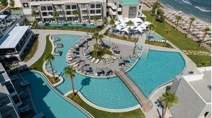 AMIRA LUXURY RESORT & SPA – Adelianos Kampos