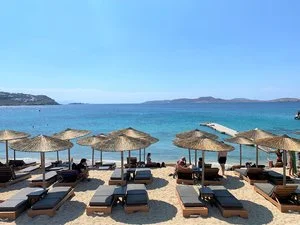 MANOULAS BEACH RESORT – Mikonos