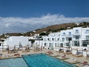 MANOULAS BEACH RESORT – Mikonos