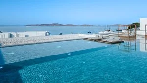 MANOULAS BEACH RESORT – Mikonos