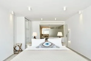 MANOULAS BEACH RESORT – Mikonos