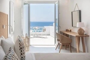 MANOULAS BEACH RESORT – Mikonos