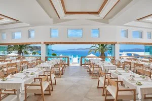 SAINT JOHN VILLAS & SPA – Agios Ioannis Diakoftis