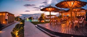 PLAZA BEACH – Nasso