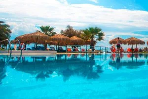 PLAZA BEACH – Nasso