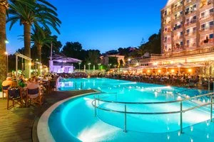 MINURA CALA GALDANA & APARTAMENTOS D'ALJANDAR – Ciutadella