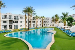 APPARTAMENTI VIBRA BLANC COTTAGE – sa Caleta